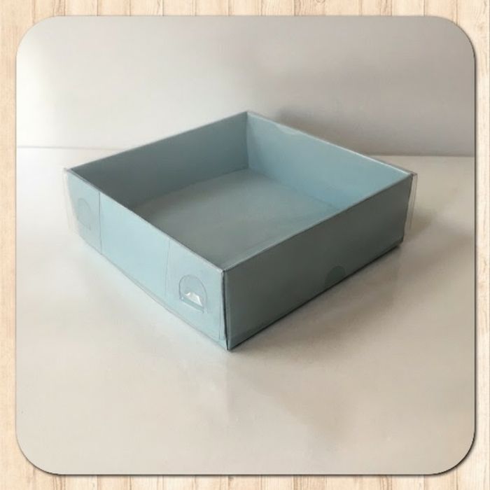 Bottom Cardboard Box with a Transparent Lid